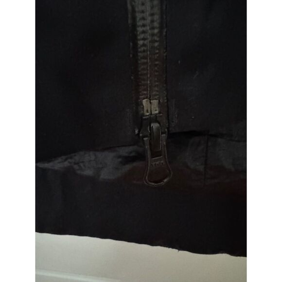 Lululemon Black hooded trench coat, size 6. - Picture 3 of 13